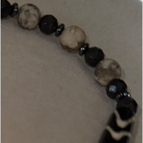 Handmade Beaded Bracelet - Black and White - Warrior - Picture 8 of 8